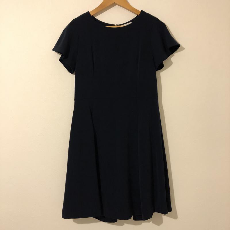 ドナマリー DONA MARIE ワンピース ひざ丈スカート 38 無地 紺 / ネイビー / レディース USED 古着 中古 10007331