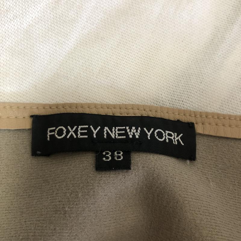 フォクシーニューヨーク FOXEYNEWYORK キャミソール キャミソール 38 無地 X ベージュ / ベージュ / レディース USED 古着 中古 10007363