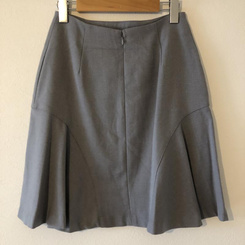 エンネア Ennea スカート ひざ丈スカート 38 無地 灰 / グレー / レディース USED 古着 中古 10007698