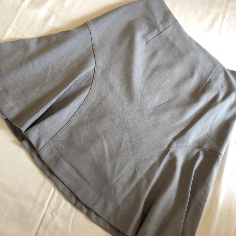 エンネア Ennea スカート ひざ丈スカート 38 無地 灰 / グレー / レディース USED 古着 中古 10007700