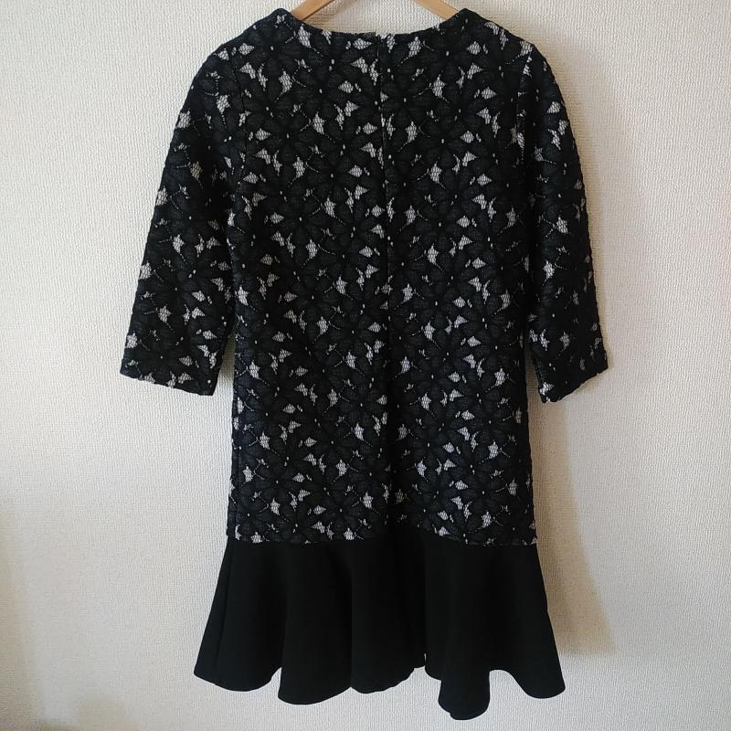 カーラ Cara ワンピース ひざ丈スカート M 無地 X 花柄 黒 / ブラック / レディース USED 古着 中古 10008396