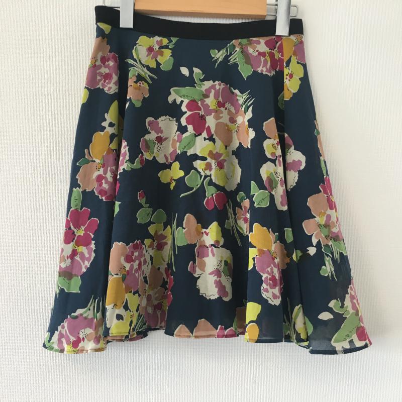 ジルスチュアート JILLSTUART スカート ミニスカート 0 花柄 X 総柄 紺 / ネイビー / X 桃 / ピンク / X 黄 / イエロー / X 白 / ホワイト / X 橙 / オレンジ / X 緑 / グリーン / レディース USED 古着 中古 10008767