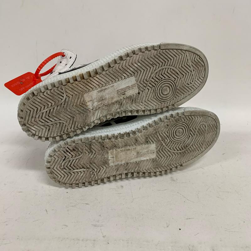 オフホワイト off white スニーカー スニーカー 無地 X ワンポイント X 白 / ホワイト / X 黒 / ブラック / メンズ USED 古着 中古 10009504
