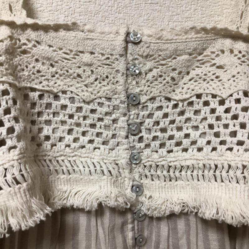 ザラ ZARA キャミソール キャミソール S ボーダー柄 X 刺繍 白 / ホワイト / X ベージュ / ベージュ / レディース USED 古着 中古 10010765
