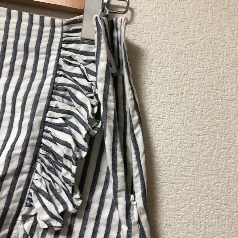 ザラベーシック ZARA BASIC パンツ キュロット S ストライプ 白 / ホワイト / X 紺 / ネイビー / レディース USED 古着 中古 10010772