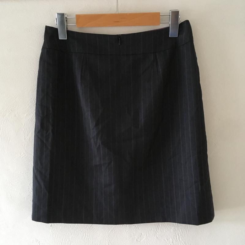 バナナリパブリック BANANA REPUBLIC スカート ひざ丈スカート 0 ストライプ 紺 / ネイビー / X 紫 / パープル / レディース USED 古着 中古 10010843