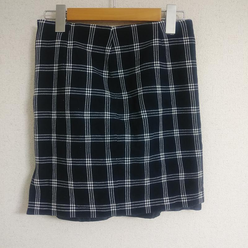 トランテアンソンドゥモード 31 Sons de mode スカート ミニスカート 38 チェック 紺 / ネイビー / X 白 / ホワイト / レディース USED 古着 中古 10011057