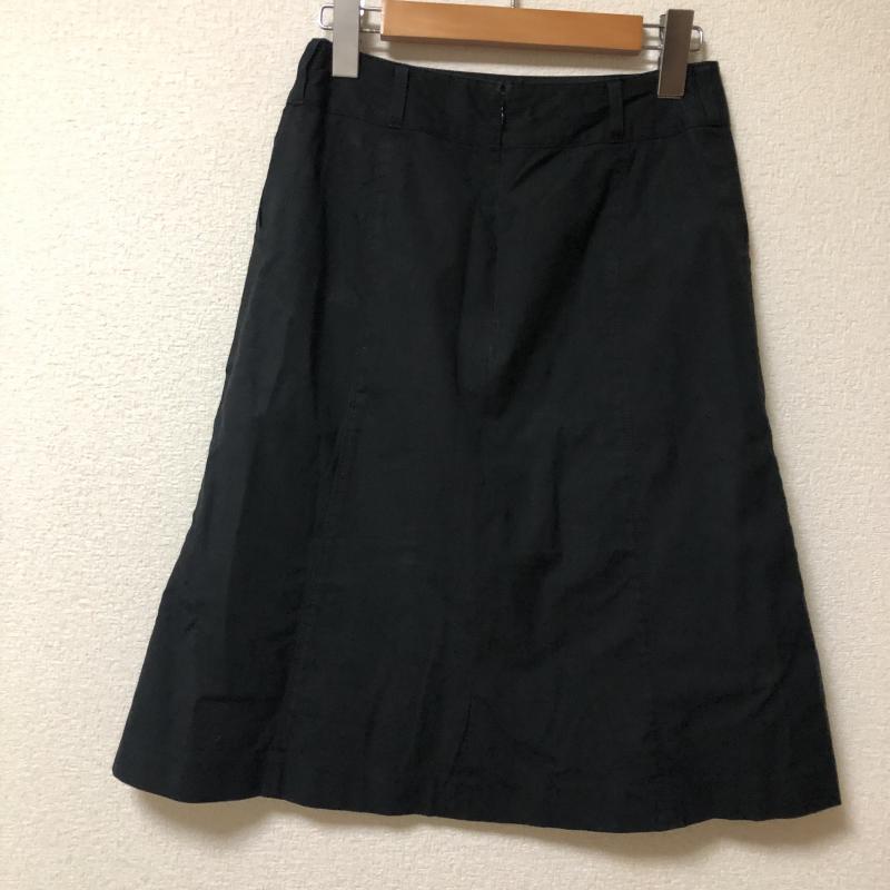 バーバリーロンドン Burberry London スカート ひざ丈スカート 38 無地 黒 / ブラック / レディース USED 古着 中古 10011097