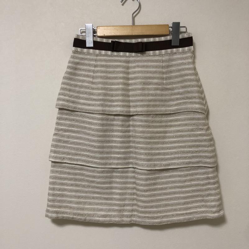 フェルテ fuerte スカート ひざ丈スカート ボーダー柄 ベージュ / ベージュ / X 白 / ホワイト / X 金 / ゴールド / レディース USED 古着 中古 10011159