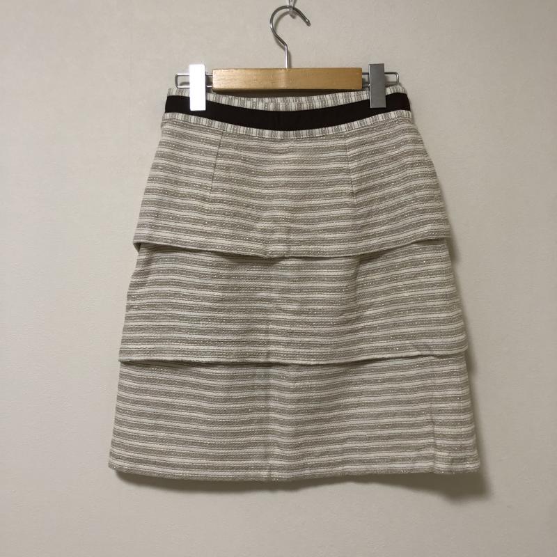 フェルテ fuerte スカート ひざ丈スカート ボーダー柄 ベージュ / ベージュ / X 白 / ホワイト / X 金 / ゴールド / レディース USED 古着 中古 10011159