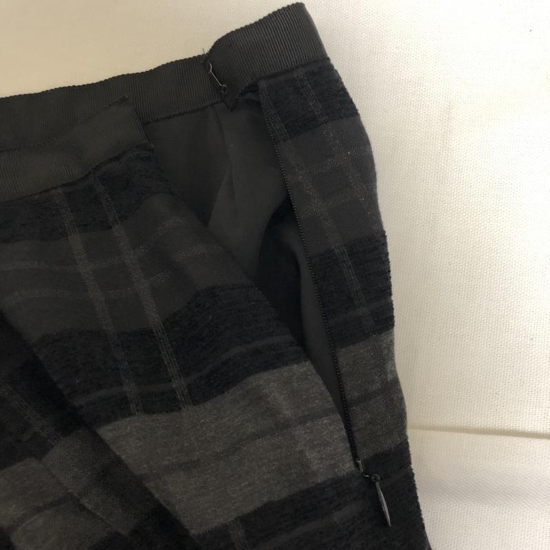 アンタイトル UNTITLED スカート ひざ丈スカート 2 チェック 黒 / ブラック / X 灰 / グレー / X 銀 / シルバー / レディース USED 古着 中古 10011161