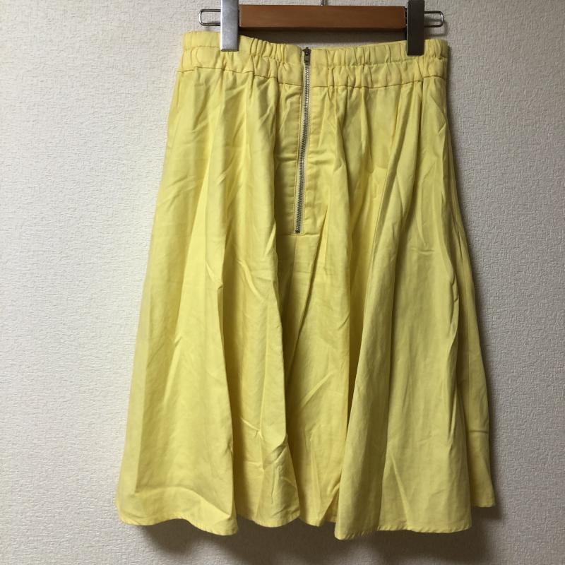 アパートバイローリーズ apart by lowrys スカート ひざ丈スカート FREE 無地 黄 / イエロー / X 銀 / シルバー / レディース USED 古着 中古 10011250