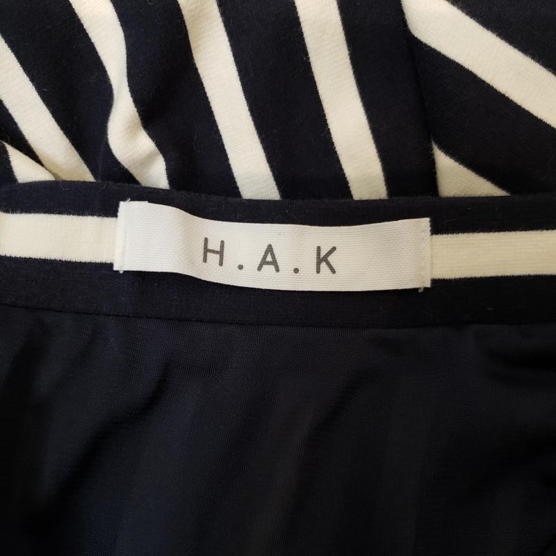 ハク H.A.K スカート ひざ丈スカート 0 ボーダー柄 X ストライプ 白 / ホワイト / X 黒 / ブラック / レディース USED 古着 中古 10012243
