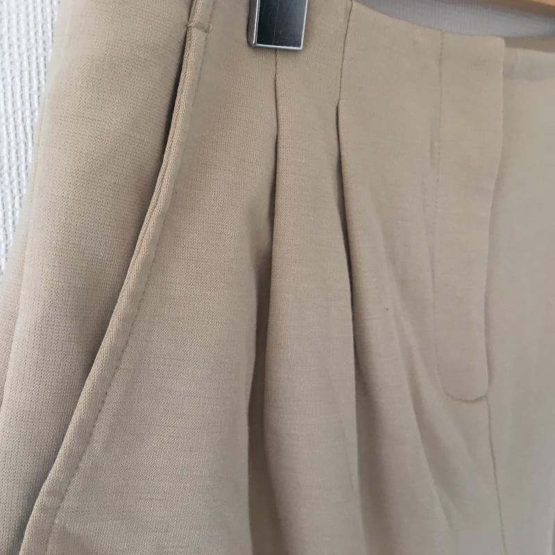 ムルーア MURUA パンツ ショートパンツ 2 無地 ベージュ / ベージュ / レディース USED 古着 中古 10012620