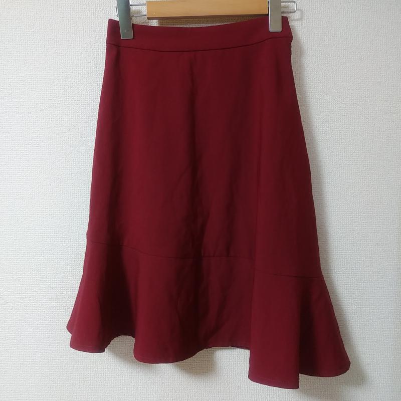 アメリエルマジェスティックレゴン amelier MAJESTIC LEGON スカート ひざ丈スカート FREE 無地 赤 / レッド / レディース USED 古着 中古 10012811