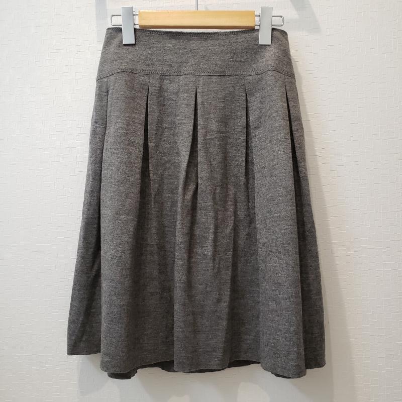 アンタイトル UNTITLED スカート ひざ丈スカート 1 無地 灰 / グレー / レディース USED 古着 中古 10013146