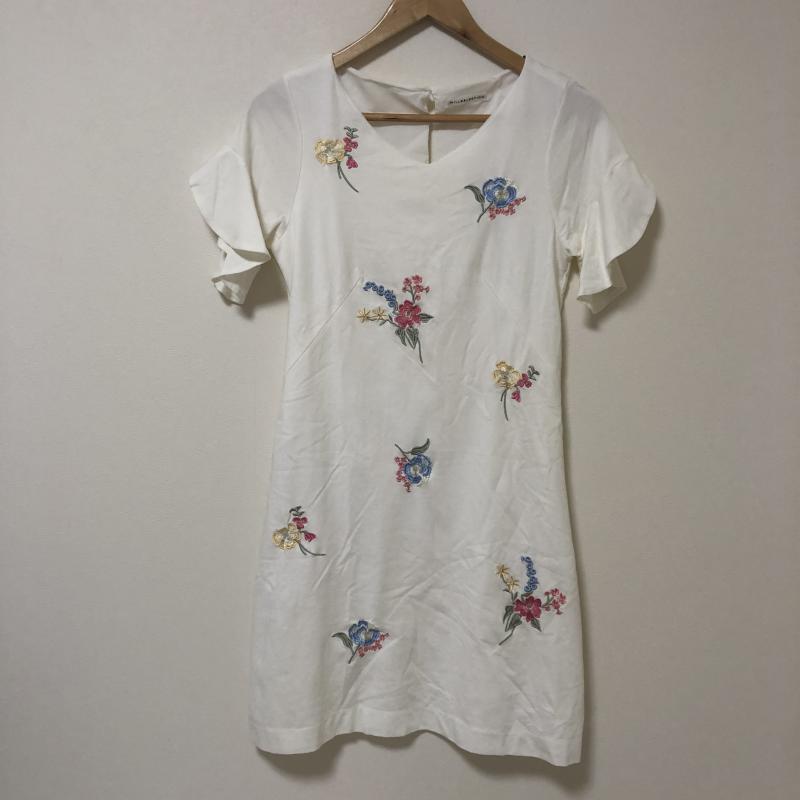 ウィルセレクション WILLSELECTION ワンピース ひざ丈スカート M 無地 X 花柄 白 / ホワイト / レディース USED 古着 中古 10013347