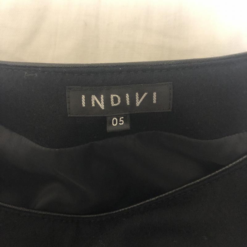 インディヴィ INDIVI ワンピース ひざ丈スカート 無地 黒 / ブラック / レディース USED 古着 中古 10013362