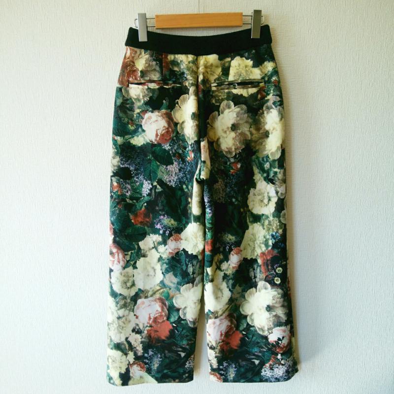 ミリオンカラッツ MILLION CARATS ボトムス ボトムス クロップドパンツ S 花柄 マルチカラー / マルチカラー / レディース USED 古着 中古 10013510