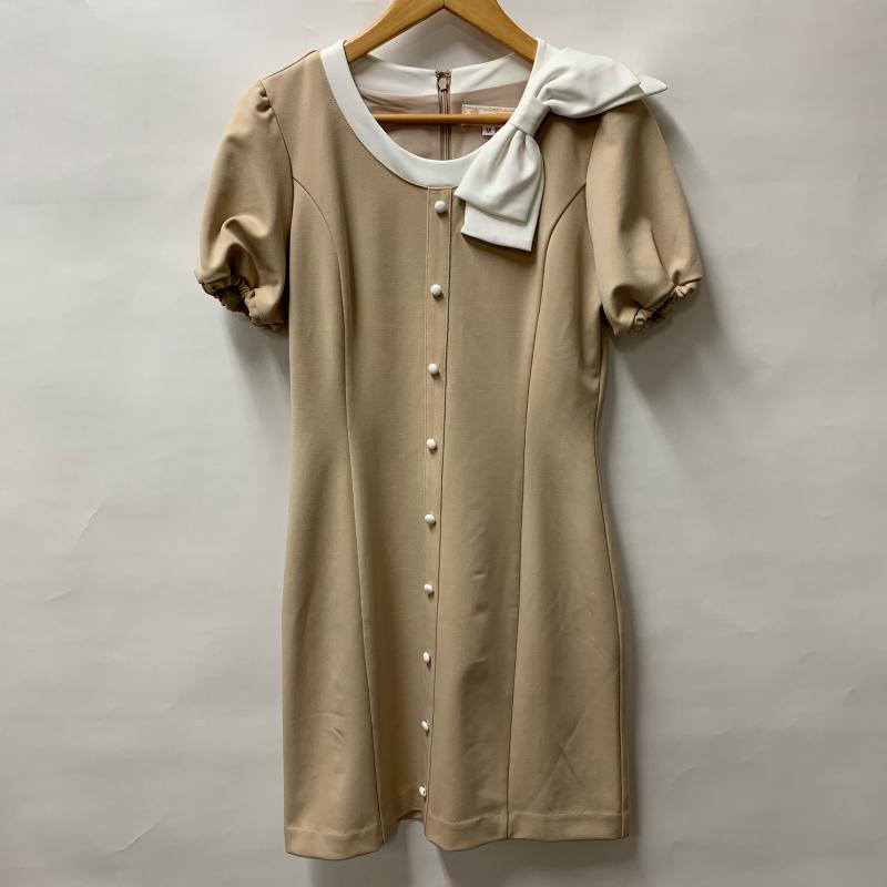 エミリアウィズ Emiria wiz ワンピース ひざ丈スカート M 無地 X 白 / ホワイト / X ベージュ / ベージュ / レディース USED 古着 中古 10014032
