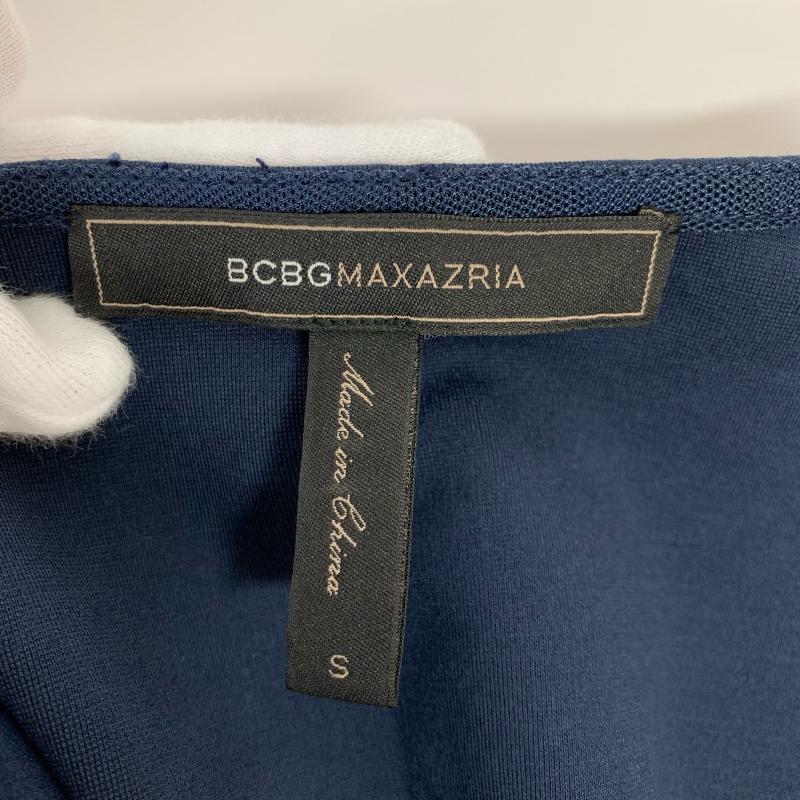 ビーシービージーマックスアズリア BCBGMAXAZRIA シャツ、ブラウス 長袖 フレア 3L 無地 紺 / ネイビー / レディース USED 古着 中古 10014631