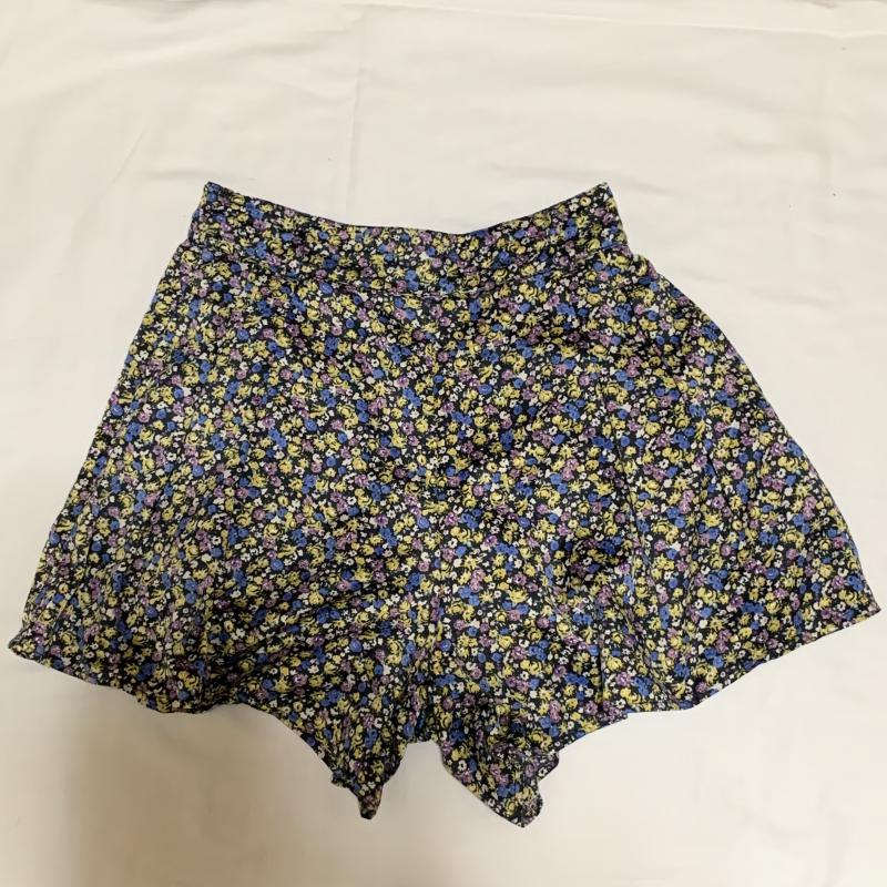 ローリーズファーム LOWRYS FARM パンツ ショートパンツ FREE 花柄 黒 / ブラック / X 白 / ホワイト / X 桃 / ピンク / X 黄 / イエロー / X 青 / ブルー / X マルチカラー / マルチカラー / レディース USED 古着 中古 10014917