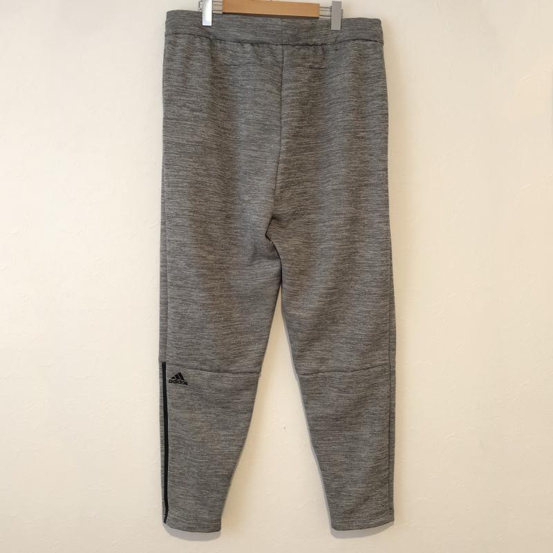 アディダス adidas パンツ スラックス スウェットパンツ ジャージ DP5141 無地 X ロゴ、文字 X ワンポイント X プリント 灰 / グレー / メンズ USED 古着 中古 10015499
