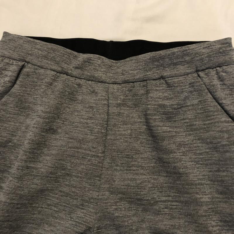 アディダス adidas パンツ スラックス スウェットパンツ ジャージ DP5141 無地 X ロゴ、文字 X ワンポイント X プリント 灰 / グレー / メンズ USED 古着 中古 10015499