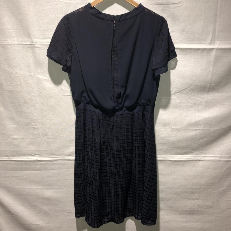 グローブ grove ワンピース ひざ丈スカート M 幾何柄 紺 / ネイビー / レディース USED 古着 中古 10015826