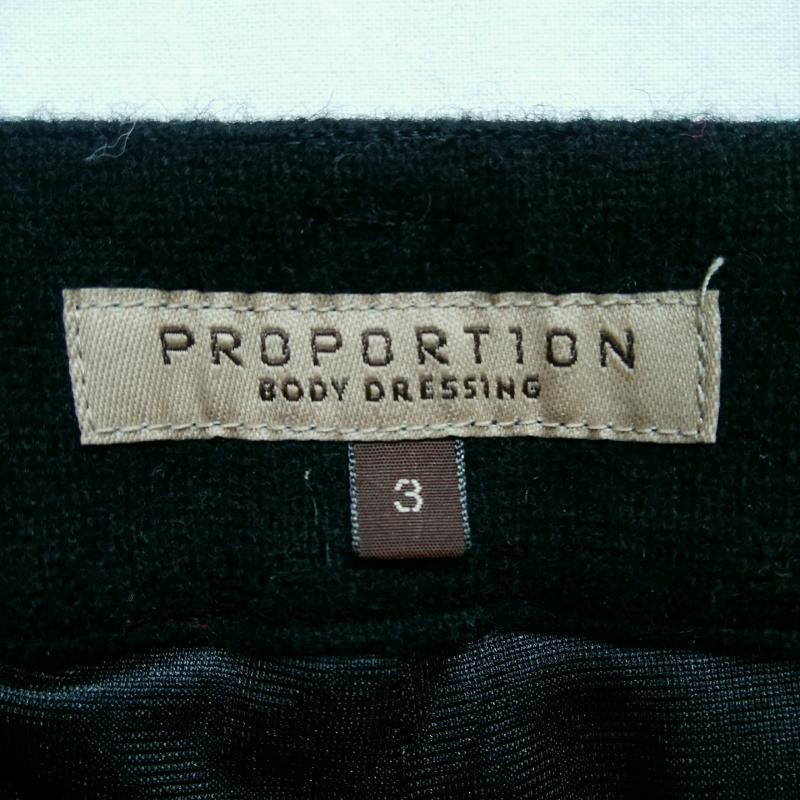 プロポーションボディドレッシング PROPORTION BODY DRESSING パンツ ショートパンツ 3 無地 黒 / ブラック / レディース USED 古着 中古 10016207