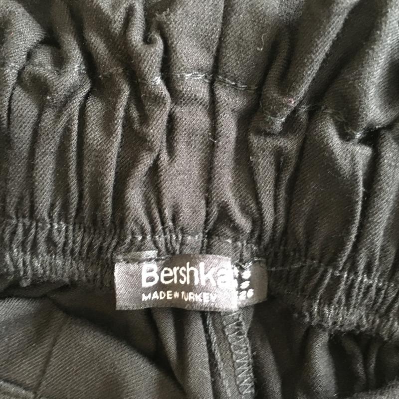 ベルシュカ Bershka パンツ ショートパンツ S 無地 黒 / ブラック / レディース USED 古着 中古 10016325