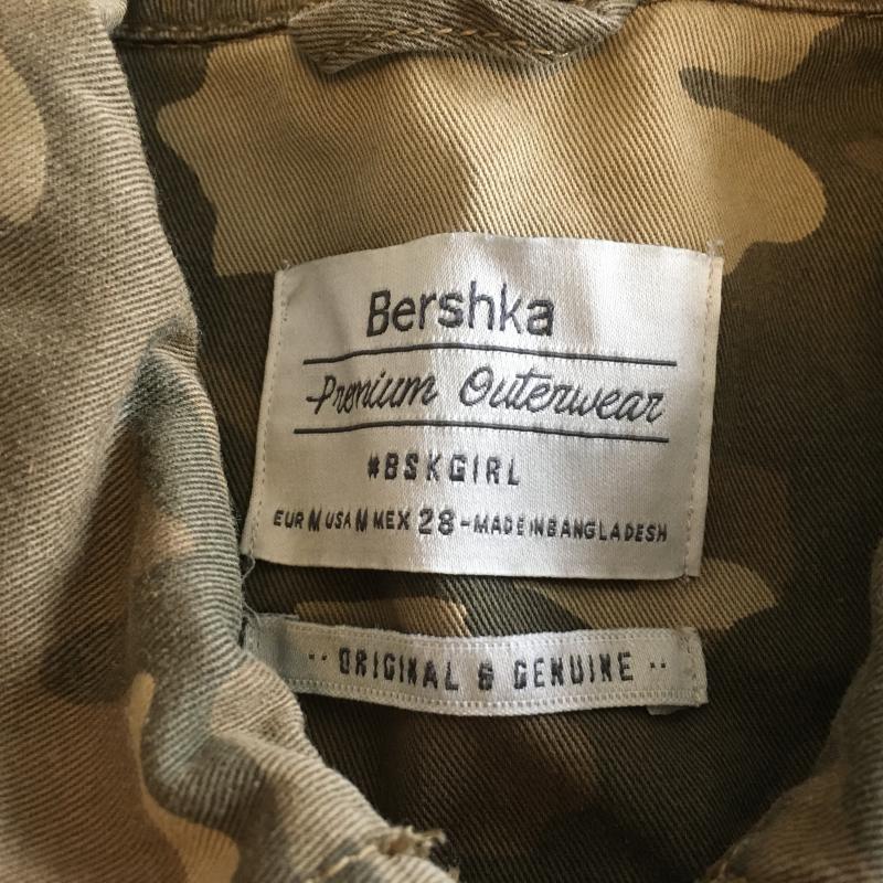 ベルシュカ Bershka ジャケット、上着 ジャケット、ブレザー M カモフラージュ柄・迷彩 X 総柄 X 刺繍 カーキ / カーキ / X ベージュ / ベージュ / レディース USED 古着 中古 10016330