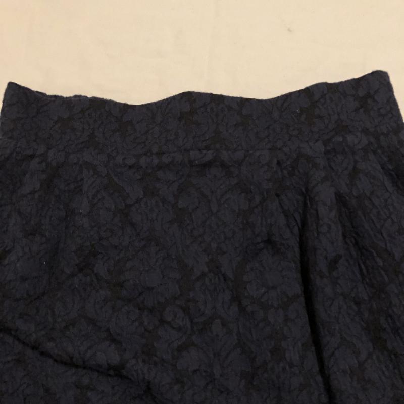 ニコアンド niko and... スカート ミニスカート 総柄 X 紺 / ネイビー / レディース USED 古着 中古 10016350