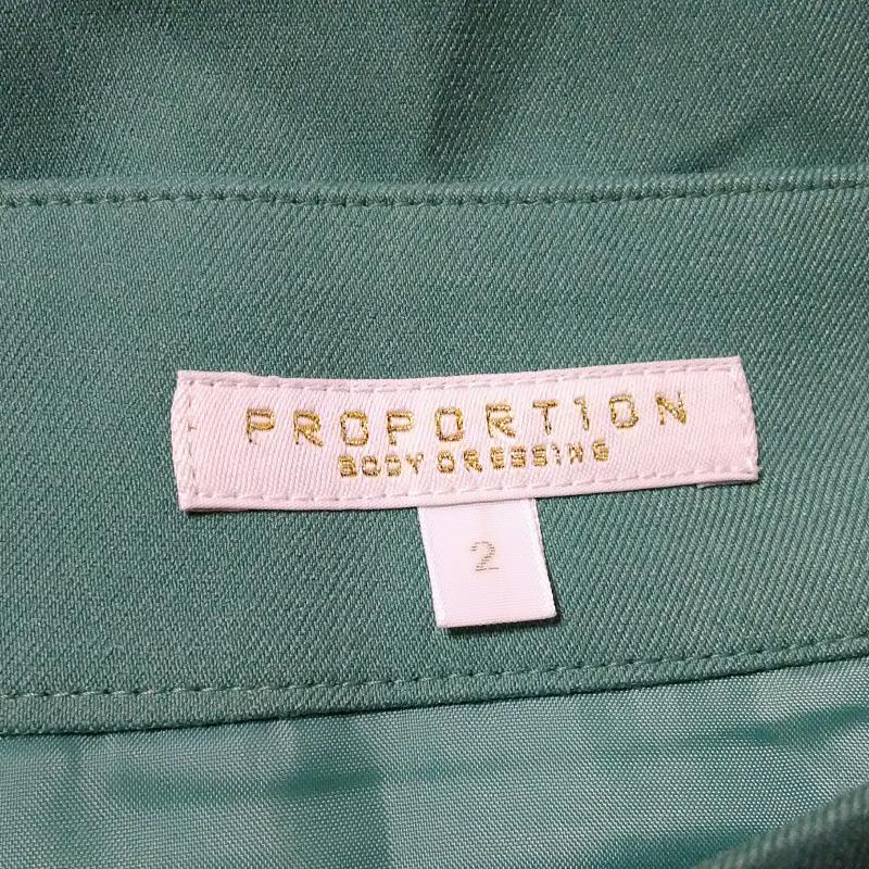 プロポーションボディドレッシング PROPORTION BODY DRESSING スカート ひざ丈スカート 2 無地 緑 / グリーン / レディース USED 古着 中古 10016564