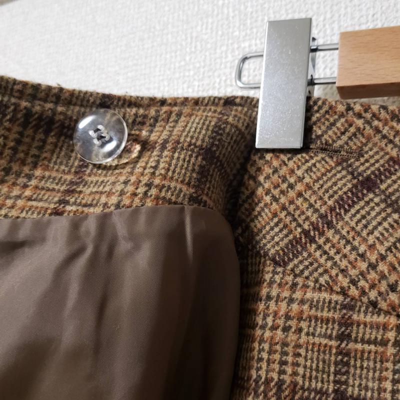 オリーブデオリーブ OLIVE des OLIVE スカート ひざ丈スカート M チェック 茶 / ブラウン / X ベージュ / ベージュ / レディース USED 古着 中古 10016822