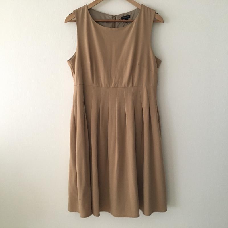 タルボット TALBOTS ワンピース ひざ丈スカート 8 無地 ベージュ / ベージュ / レディース USED 古着 中古 10016912