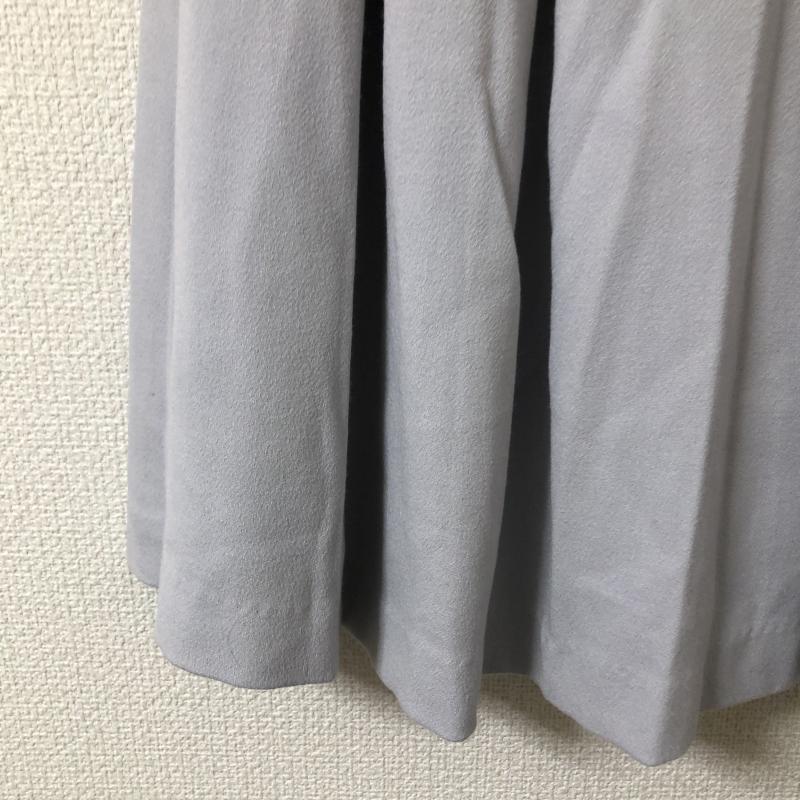エンネア Ennea スカート ひざ丈スカート 38 無地 灰 / グレー / レディース USED 古着 中古 10017165
