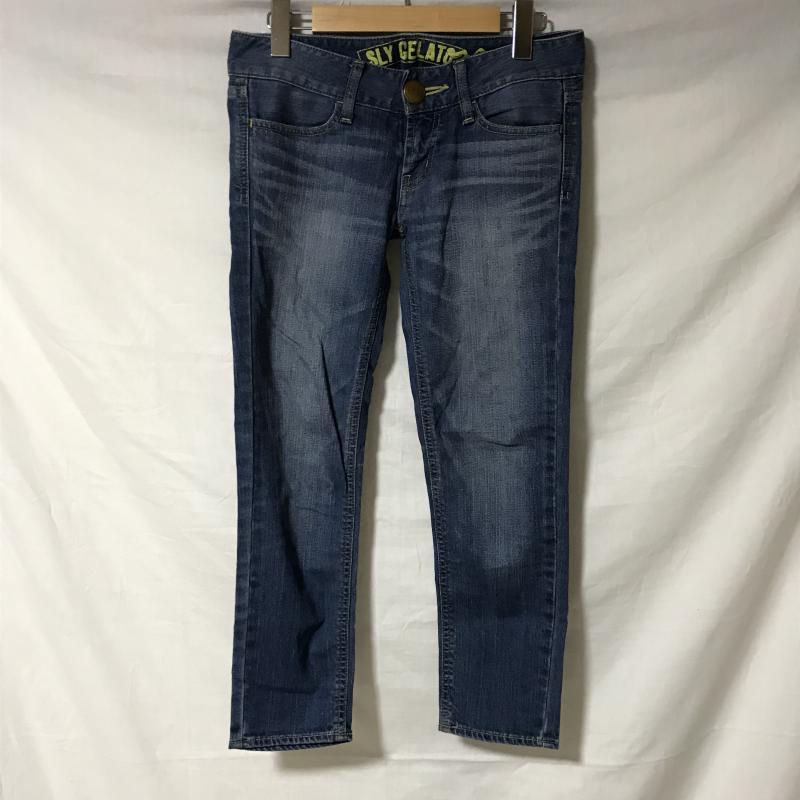 スライ SLY パンツ デニム、ジーンズ ダメージ加工 青 / ブルー / レディース USED 古着 中古 10017296