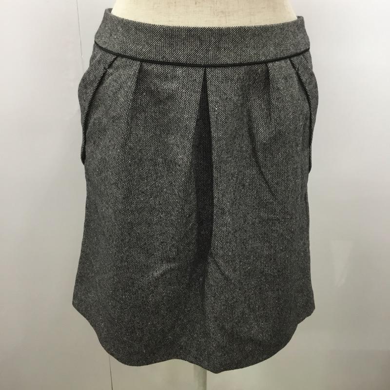 アンタイトル UNTITLED スカート ミニスカート バックジップスカート 2 無地 灰 / グレー / レディース USED 古着 中古 10021472
