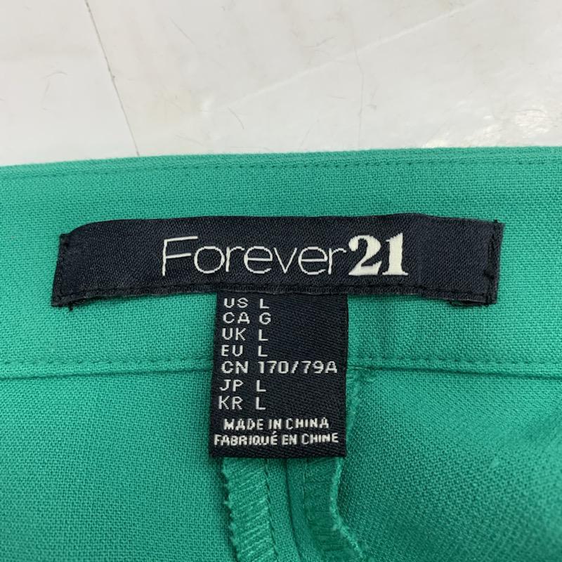 フォーエバー21 FOREVER21 パンツ ショートパンツ ショートパンツ 無地 L 無地 緑 / グリーン / レディース USED 古着 中古 10021526
