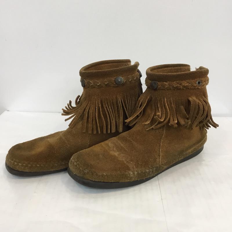 ミネトンカ Minnetonka ブーツ ショートブーツ フリンジブーツ 箱無 無地 茶 / ブラウン / レディース USED 古着 中古 10022071