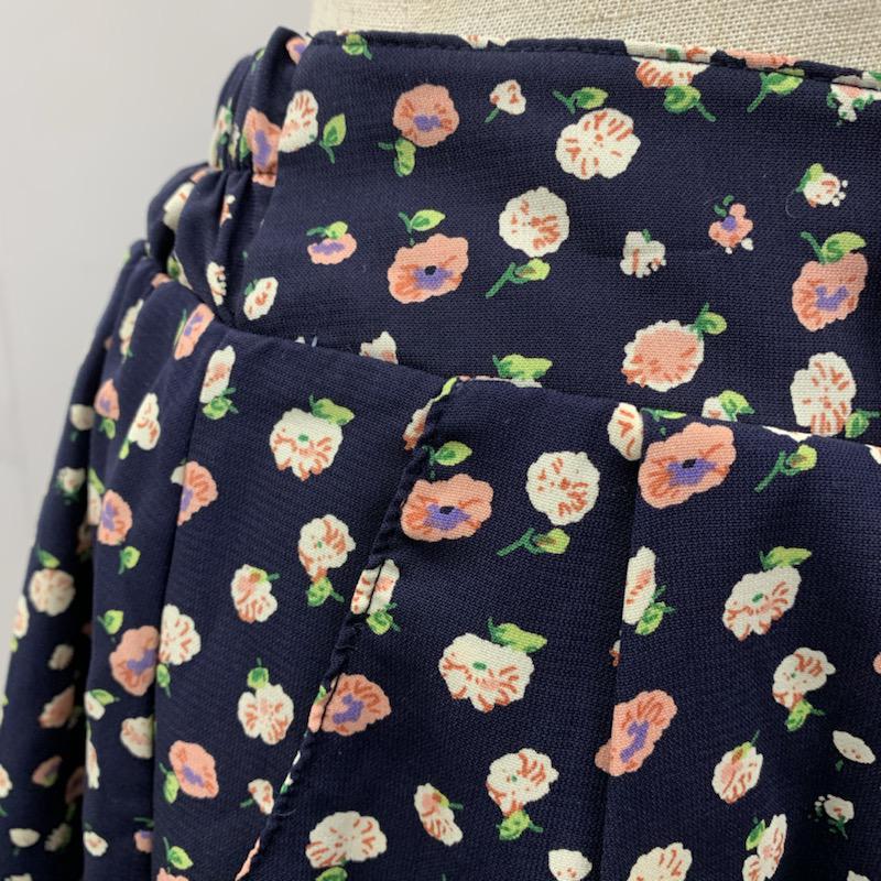 マジェスティックレゴン MAJESTIC LEGON パンツ キュロット 花柄 花柄 紺 / ネイビー / X 桃 / ピンク / X 白 / ホワイト / レディース USED 古着 中古 10022607