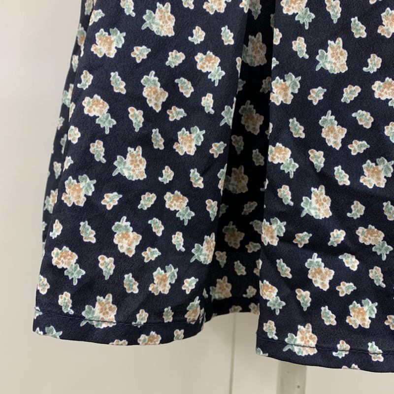 マジェスティックレゴン MAJESTIC LEGON パンツ ショートパンツ ショートパンツ 花柄 FREE 花柄 紺 / ネイビー / レディース USED 古着 中古 10023528