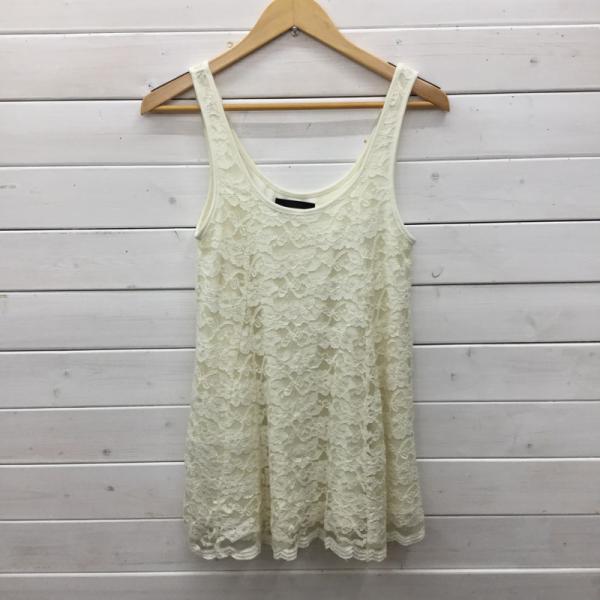 マウジー MOUSSY タンクトップ ノースリーブ タンクトップ 花柄レース FREE 花柄 白 / ホワイト / レディース USED 古着 中古 10023831