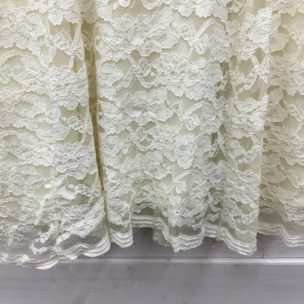 マウジー MOUSSY タンクトップ ノースリーブ タンクトップ 花柄レース FREE 花柄 白 / ホワイト / レディース USED 古着 中古 10023831