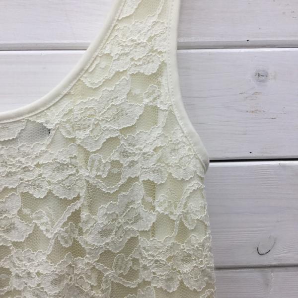 マウジー MOUSSY タンクトップ ノースリーブ タンクトップ 花柄レース FREE 花柄 白 / ホワイト / レディース USED 古着 中古 10023831