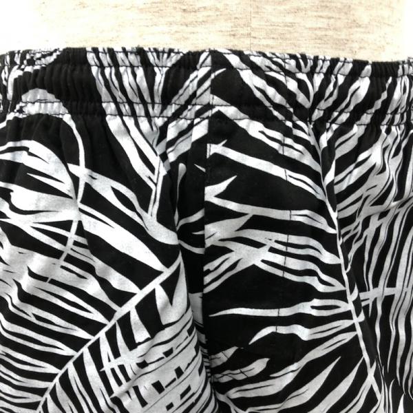 ステューシー STUSSY パンツ ショートパンツ ボトムス パンツ ショートパンツ ボタニカル柄 タグ付き M 総柄 白 / ホワイト / X 黒 / ブラック / メンズ USED 古着 中古 10026100