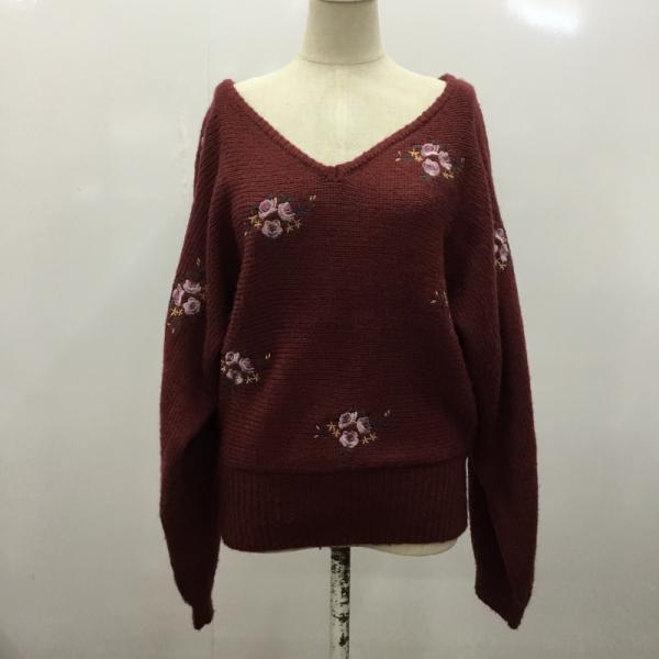 ナイスクラップ NICE CLAUP ニット、セーター ニット セーター 長袖 Vネック 刺繍 FREE レディース USED 古着 中古 10027193