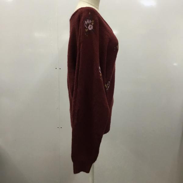 ナイスクラップ NICE CLAUP ニット、セーター ニット セーター 長袖 Vネック 刺繍 FREE レディース USED 古着 中古 10027193
