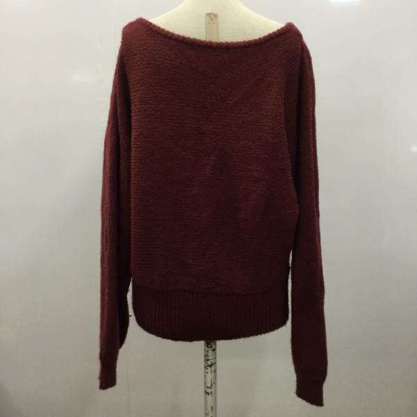 ナイスクラップ NICE CLAUP ニット、セーター ニット セーター 長袖 Vネック 刺繍 FREE レディース USED 古着 中古 10027193